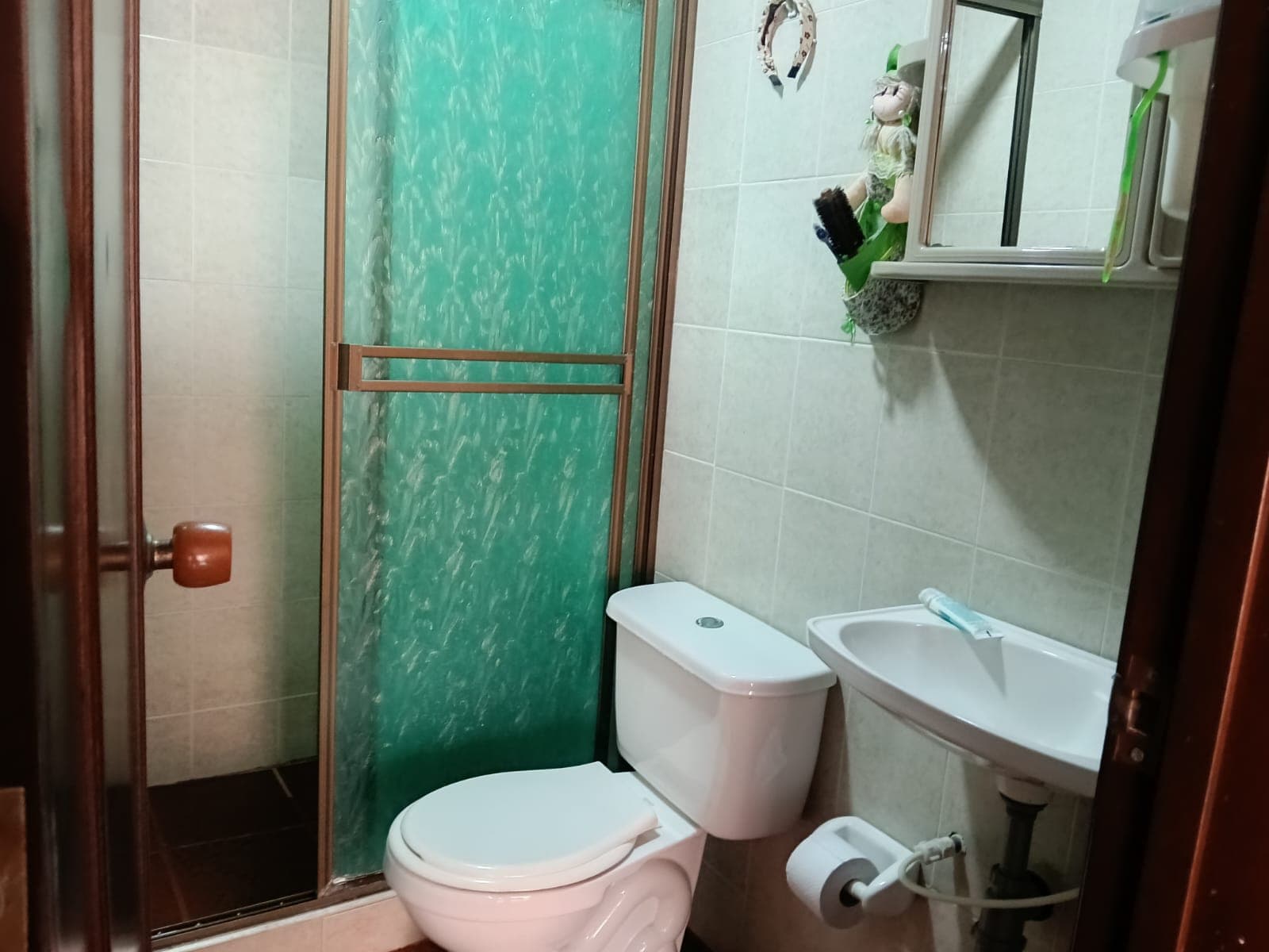 Casa Central- 1 cuadra del rey en venta La Vega, Cundinamarca - LVB006 · Su Finca Raíz