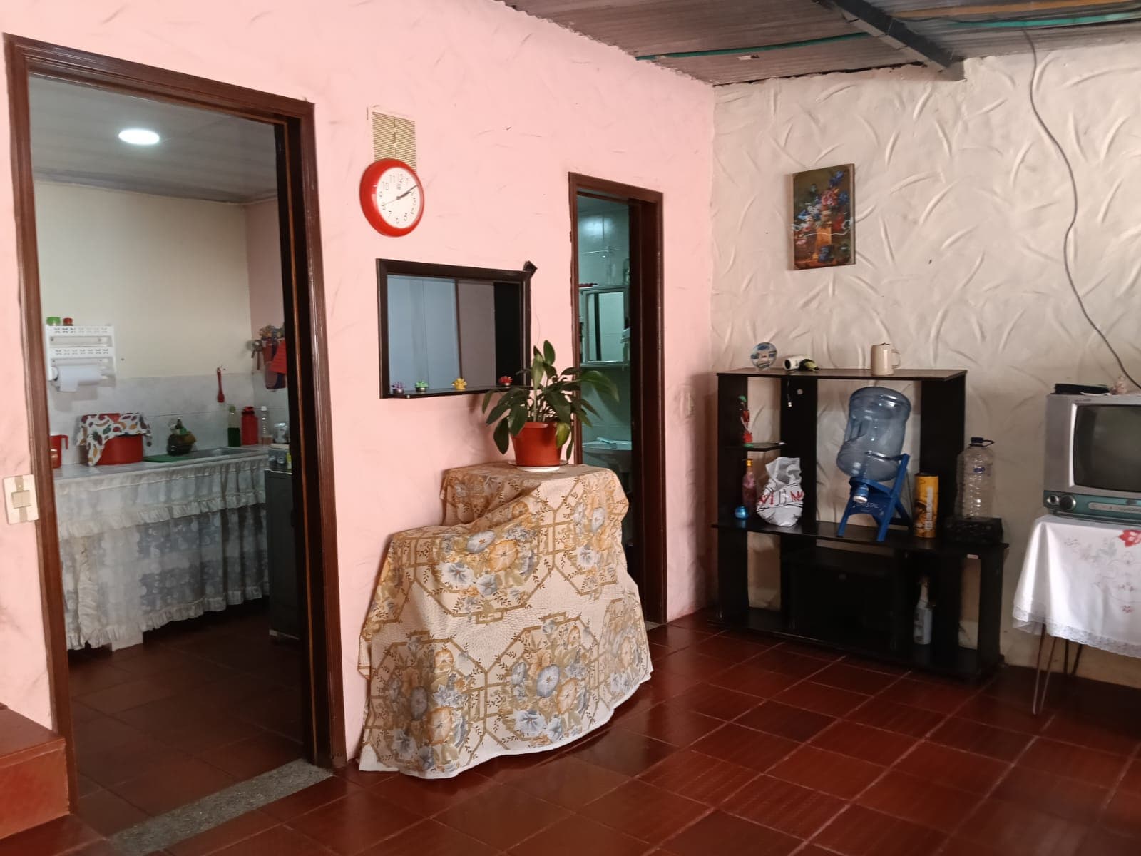 Casa Central- 1 cuadra del rey en venta La Vega, Cundinamarca - LVB006 · Su Finca Raíz