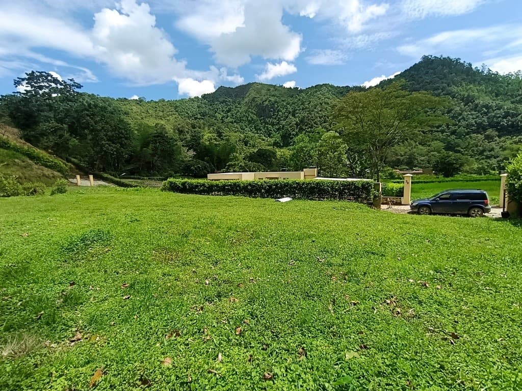 Lote en condominio campestre La Rivera